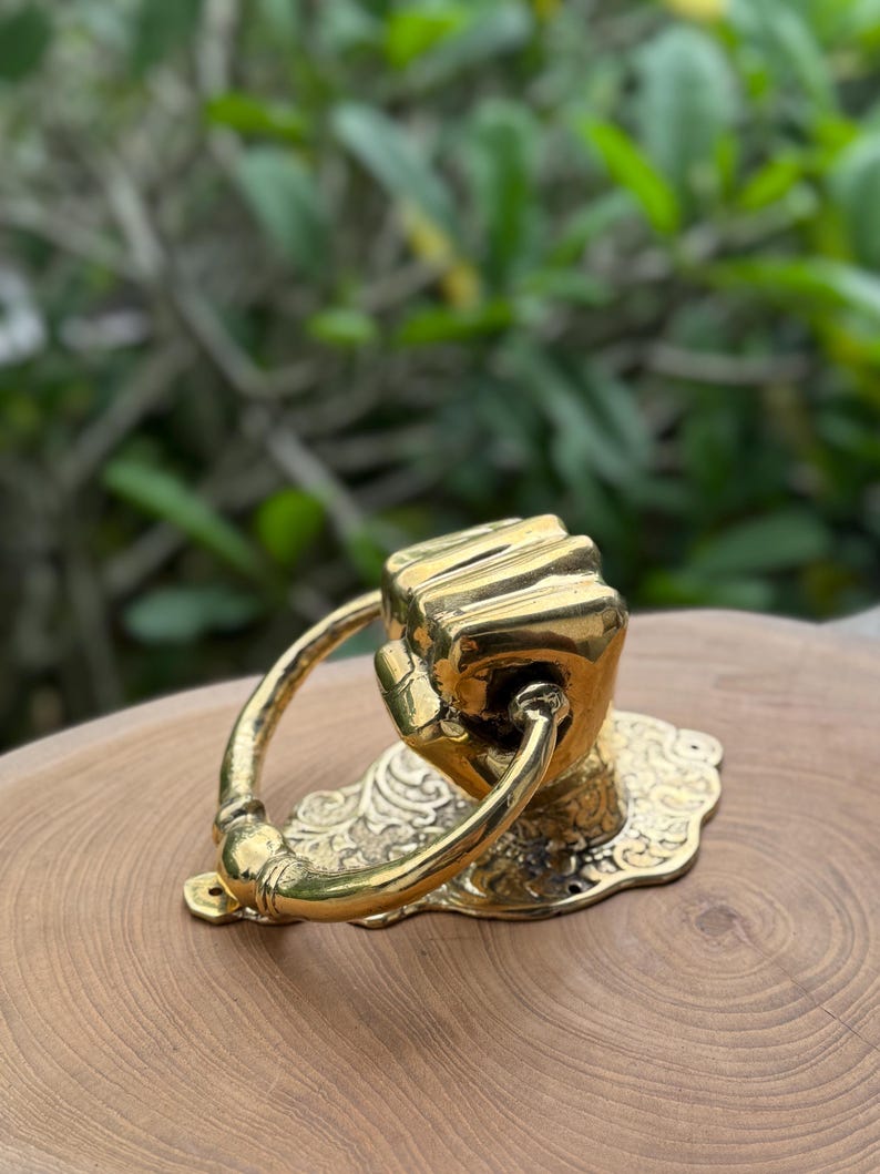 Door Knocker Bali Hand