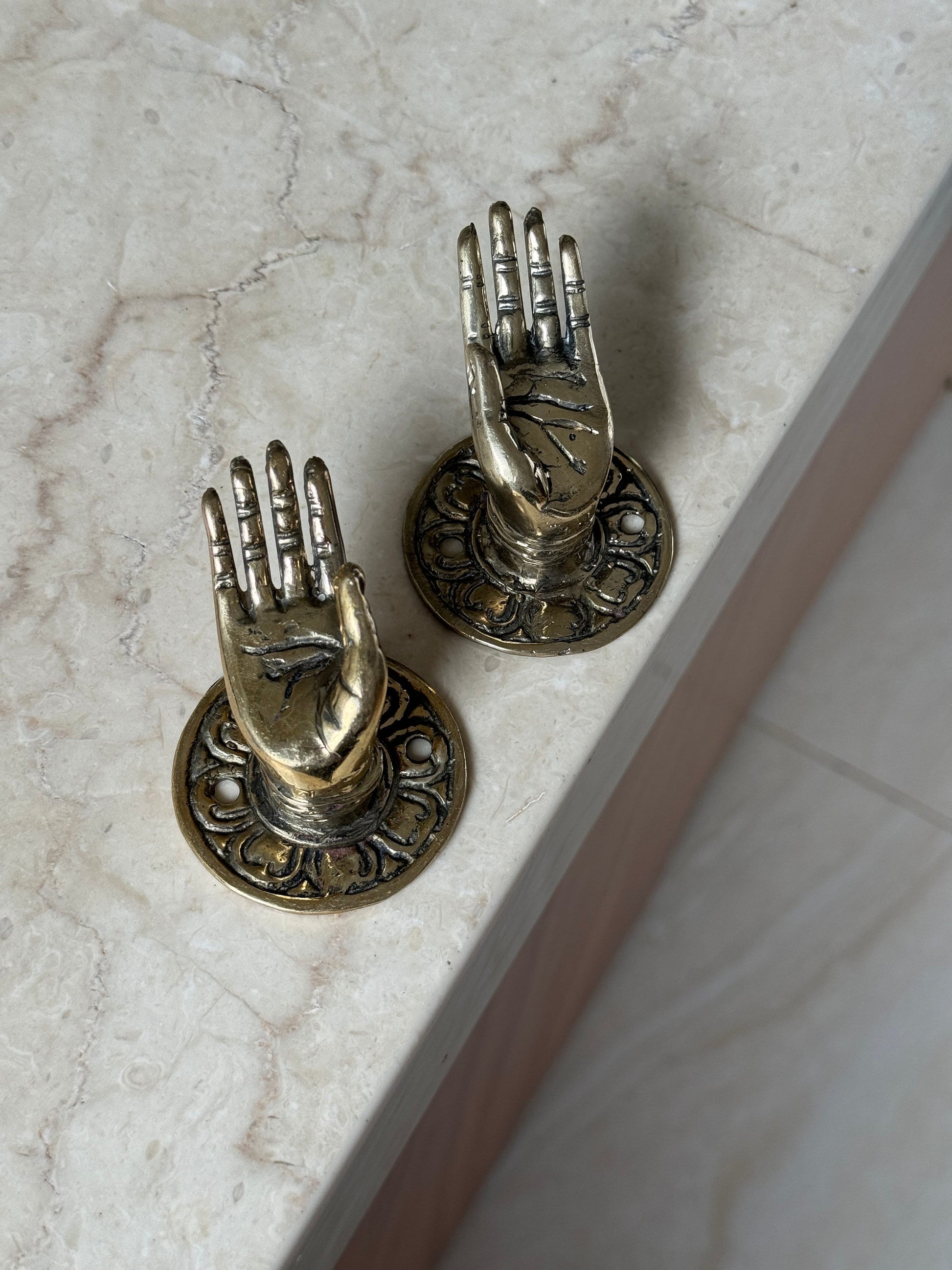Bali Hooks Bali hand Mudra Knob – Vintage Decor