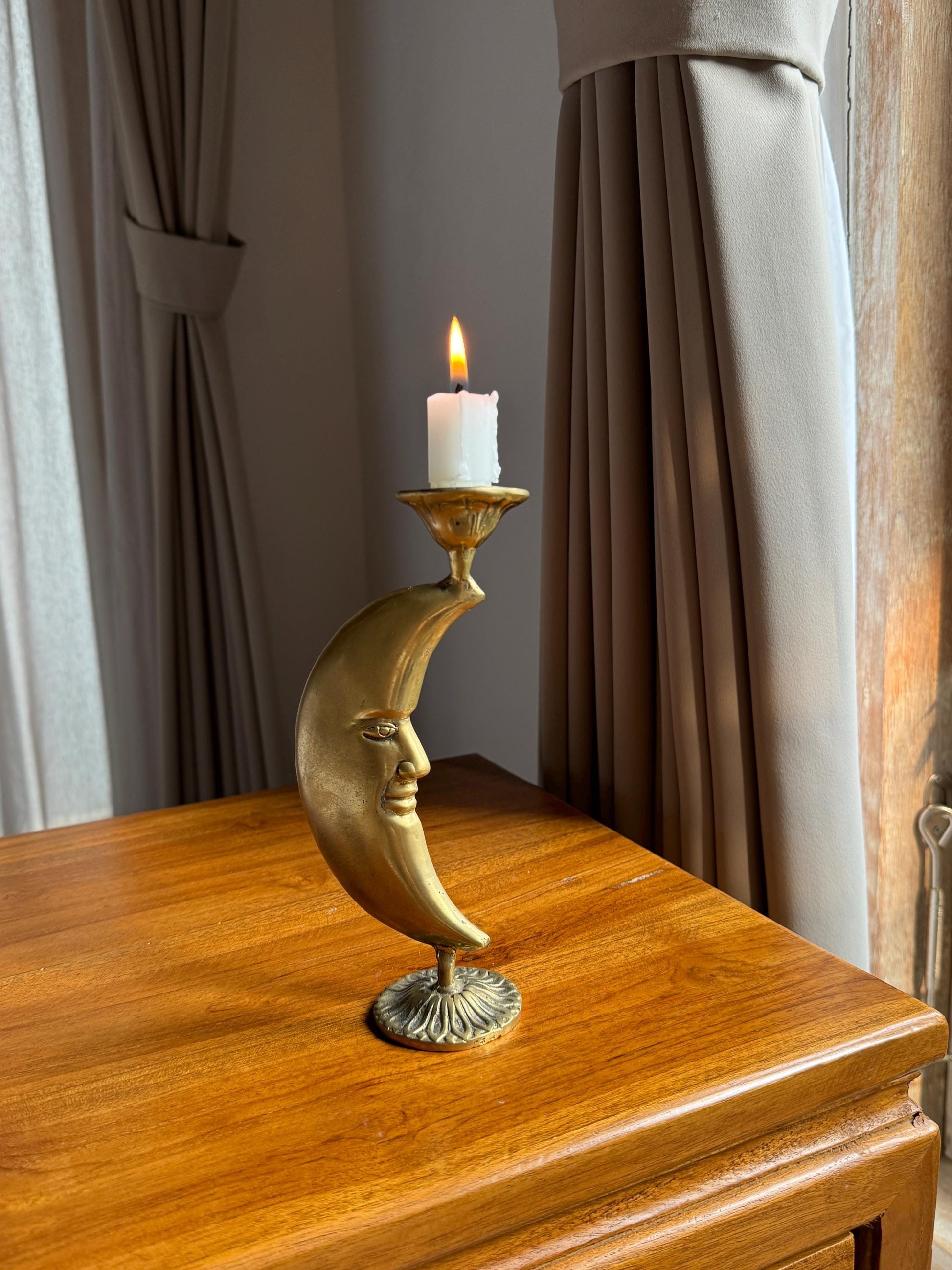 Bali Moon Candle Holder Crescent Moon – Vintage Decor
