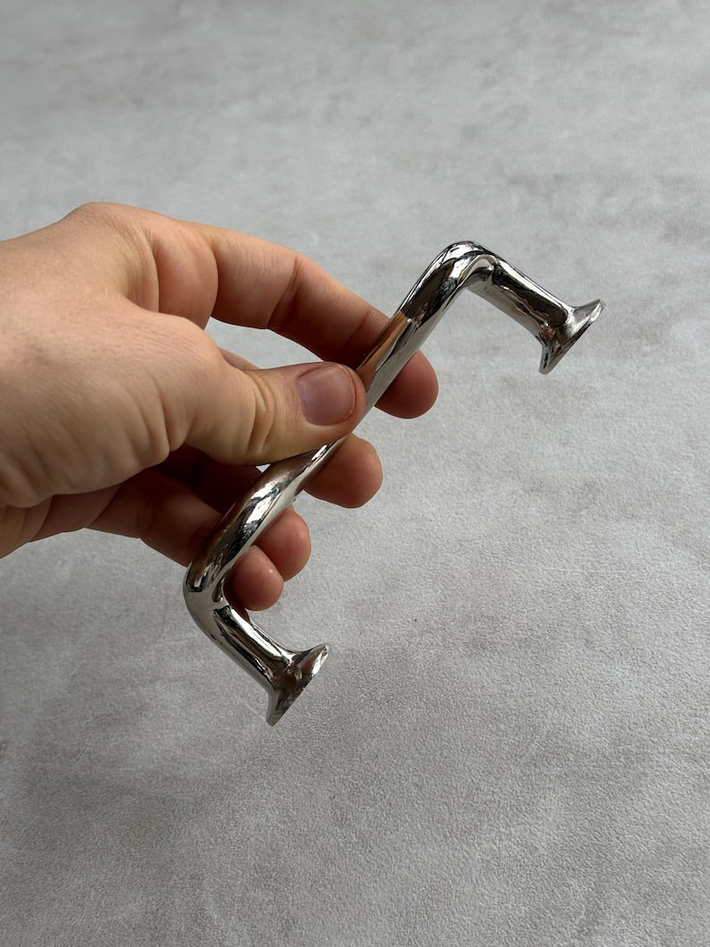 Wavy Door Handle