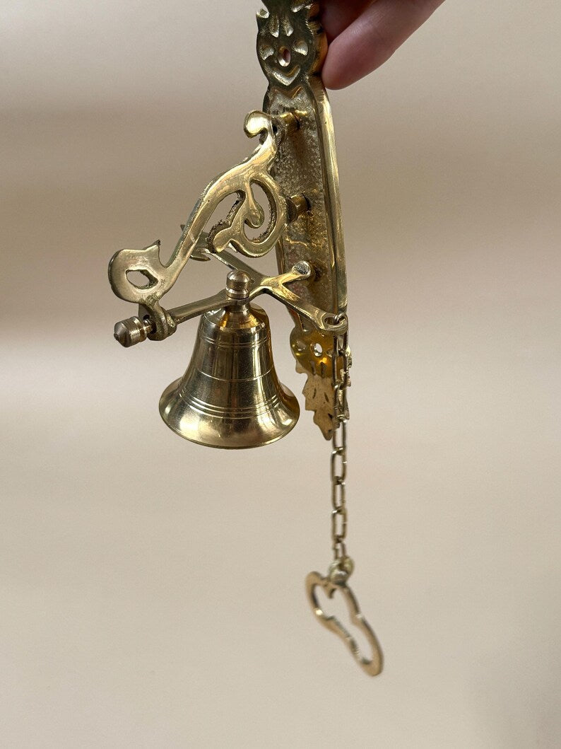 Door Mounted Entry Bell