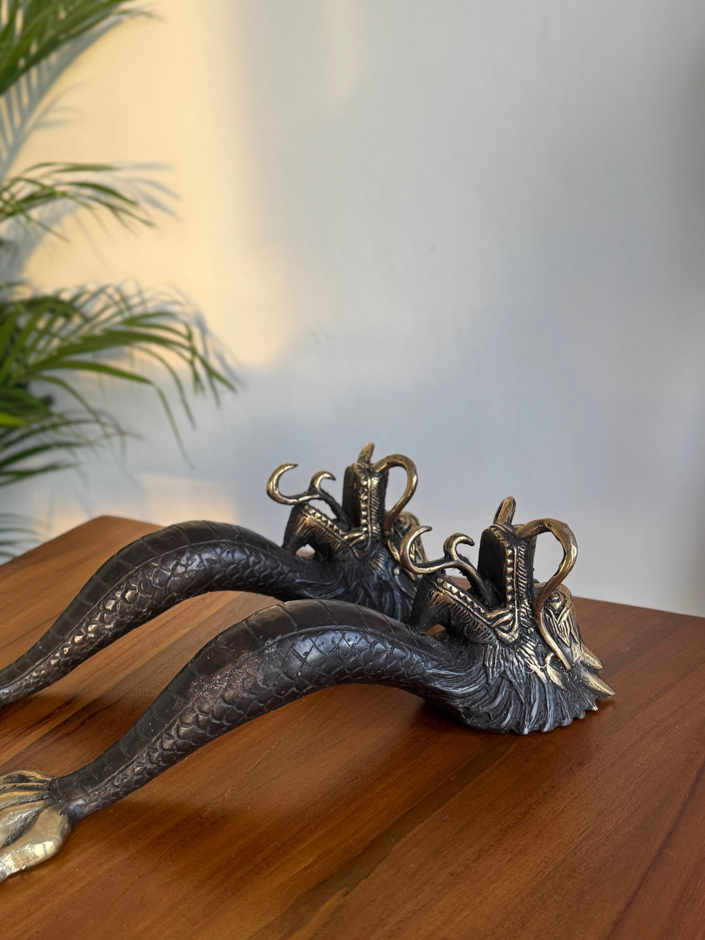 Dragon Door Handle