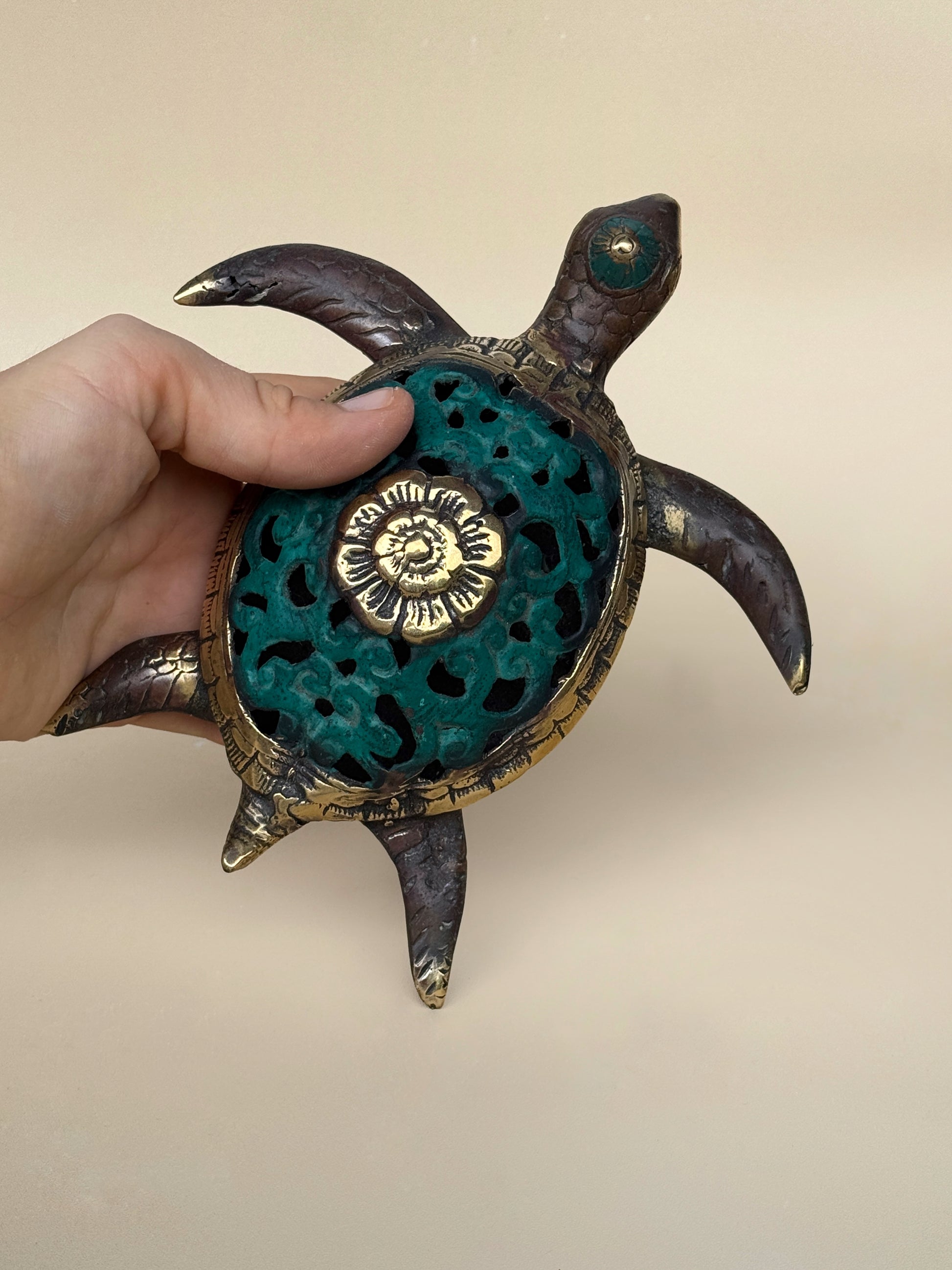 Brass Sea Turtle Statues