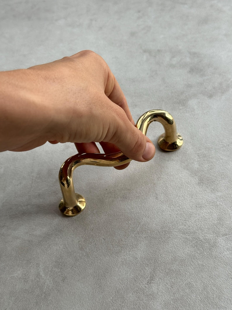 Wavy Door Handle
