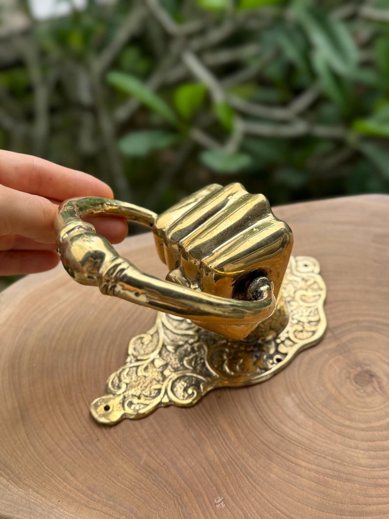 Door Knocker Bali Hand