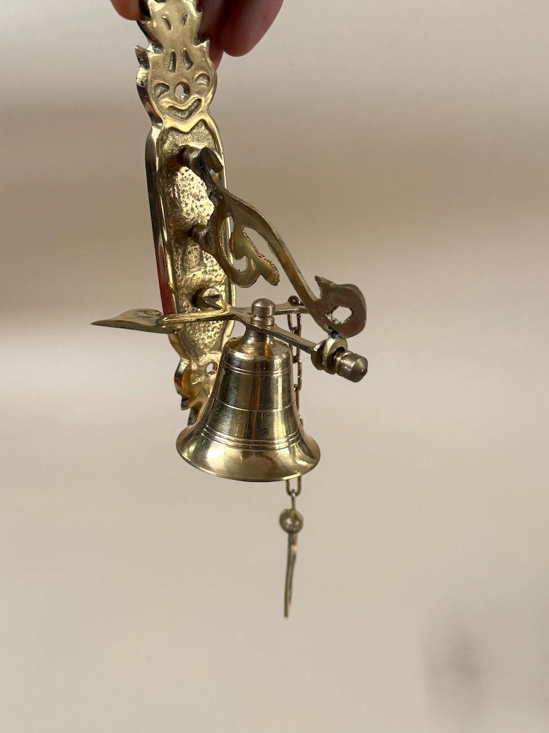 Door Mounted Entry Bell