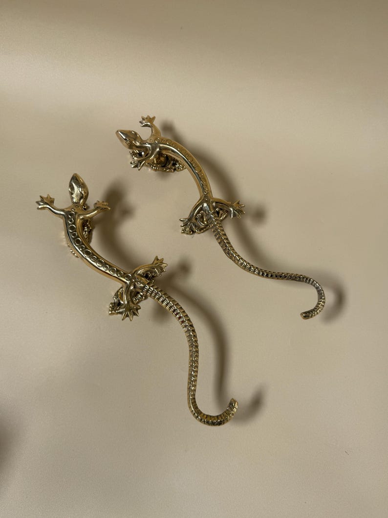 Vintage Brass Lizard Door Handle "Desert Crawler"