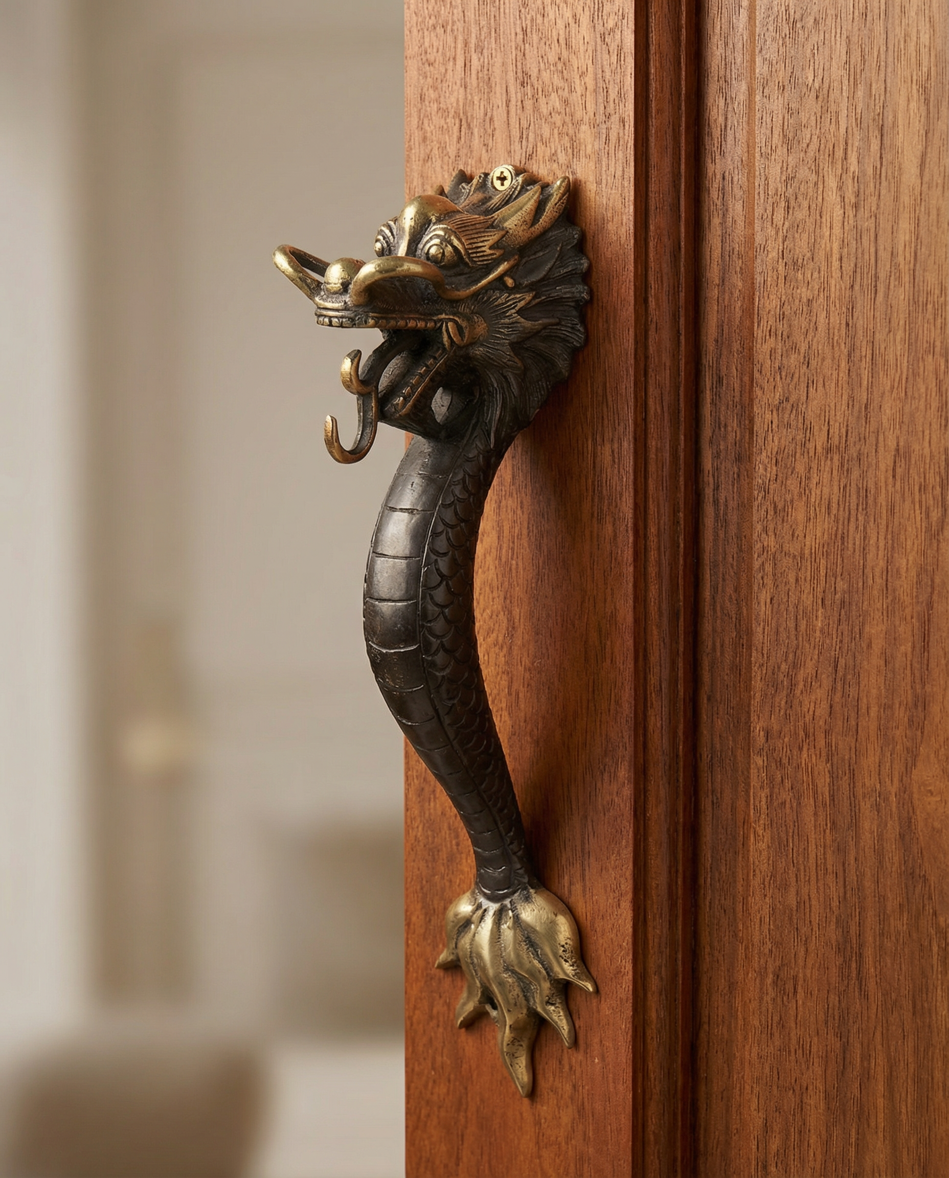 Dragon Door Handle