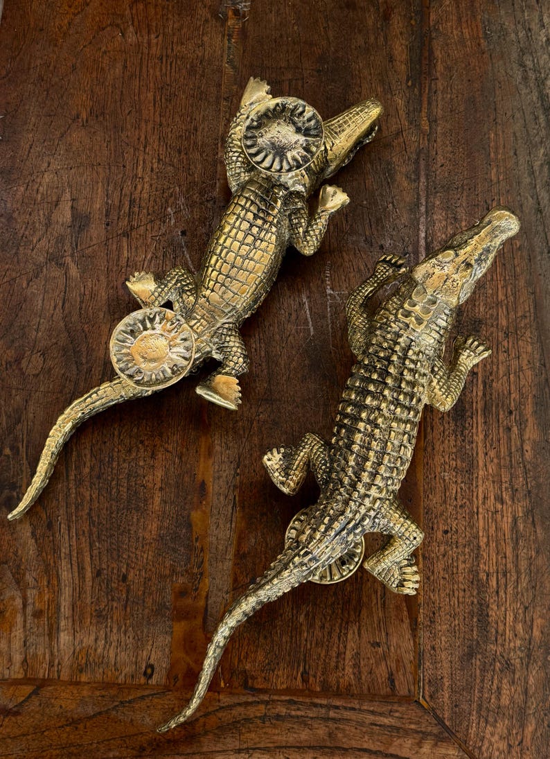 Alligator Door Handle