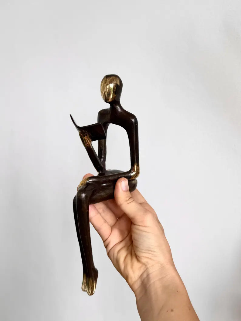 Bookshelf Decor Shelf Sitter