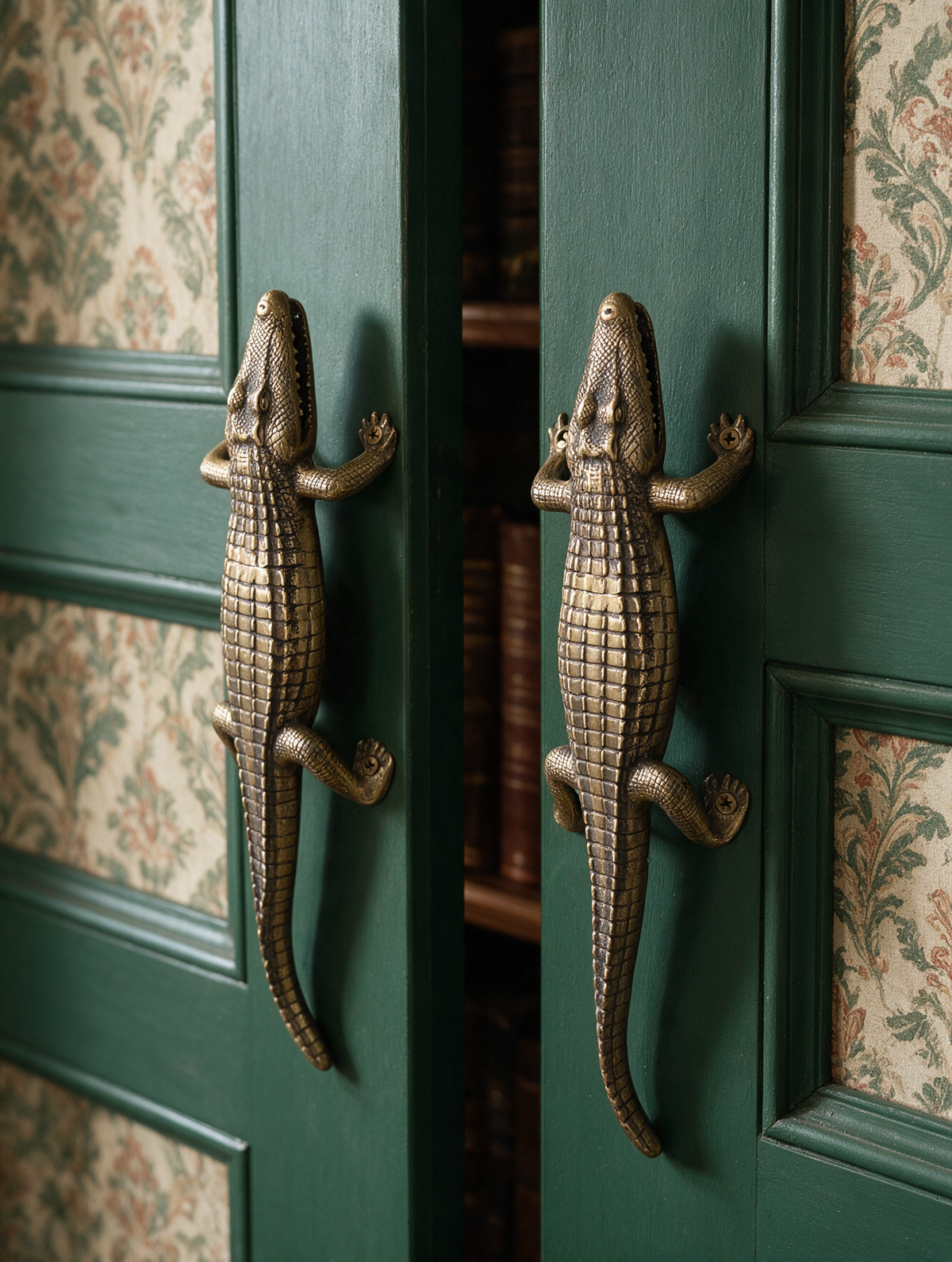Solid brass alligator door handle, sculptural 30 cm pull