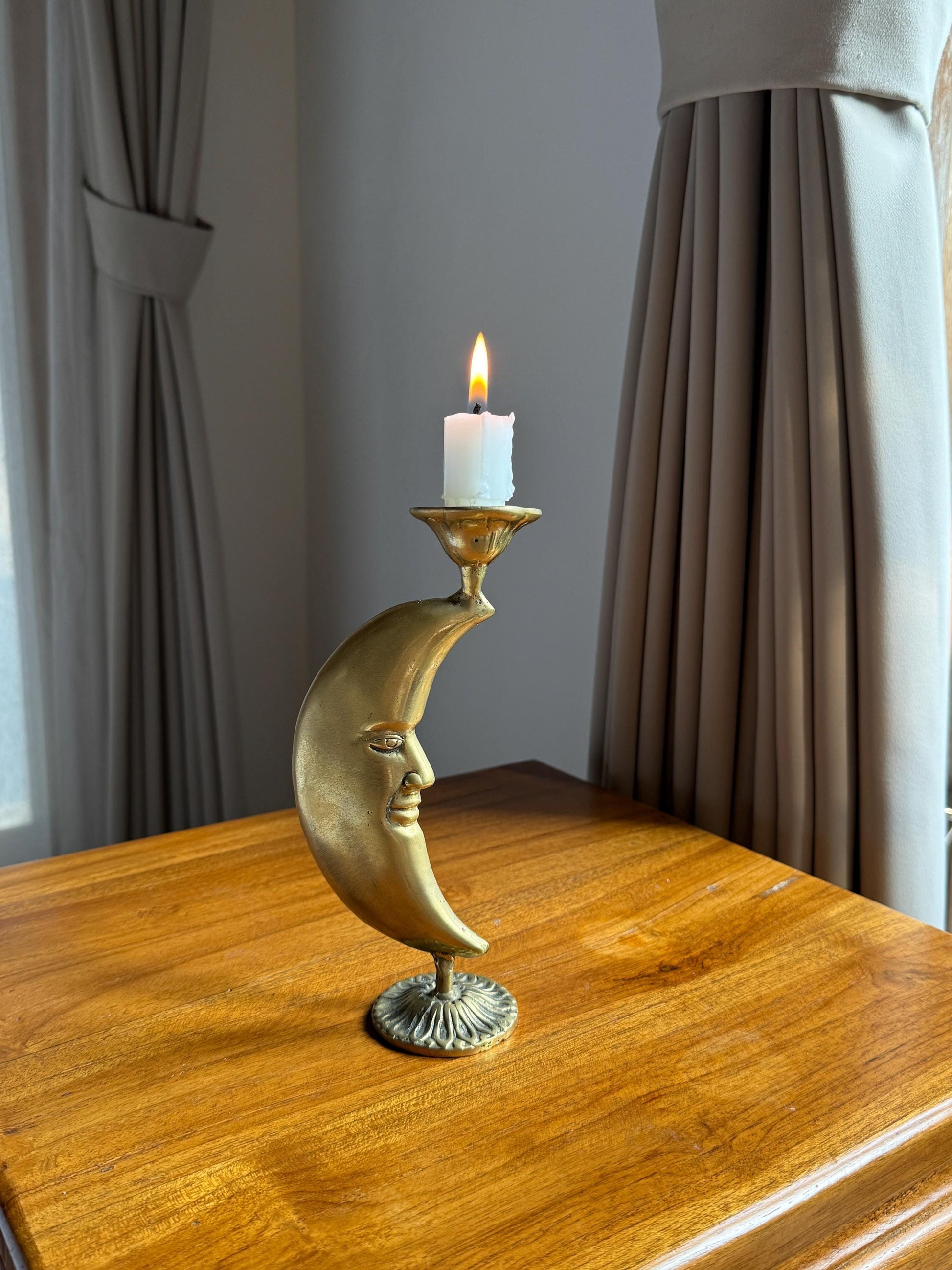 Bali Moon Candle Holder Crescent Moon – Vintage Decor
