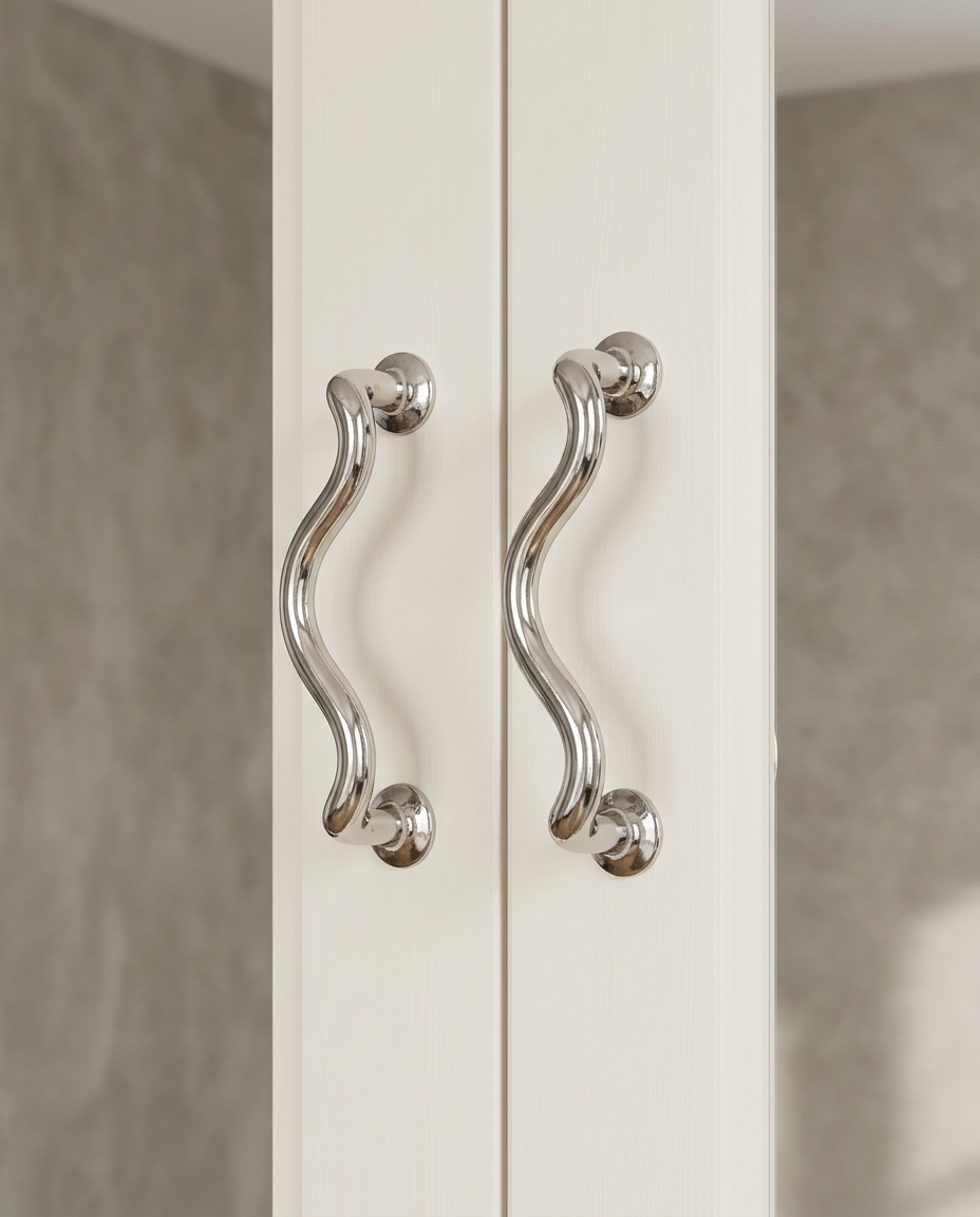 Wavy Door Handle