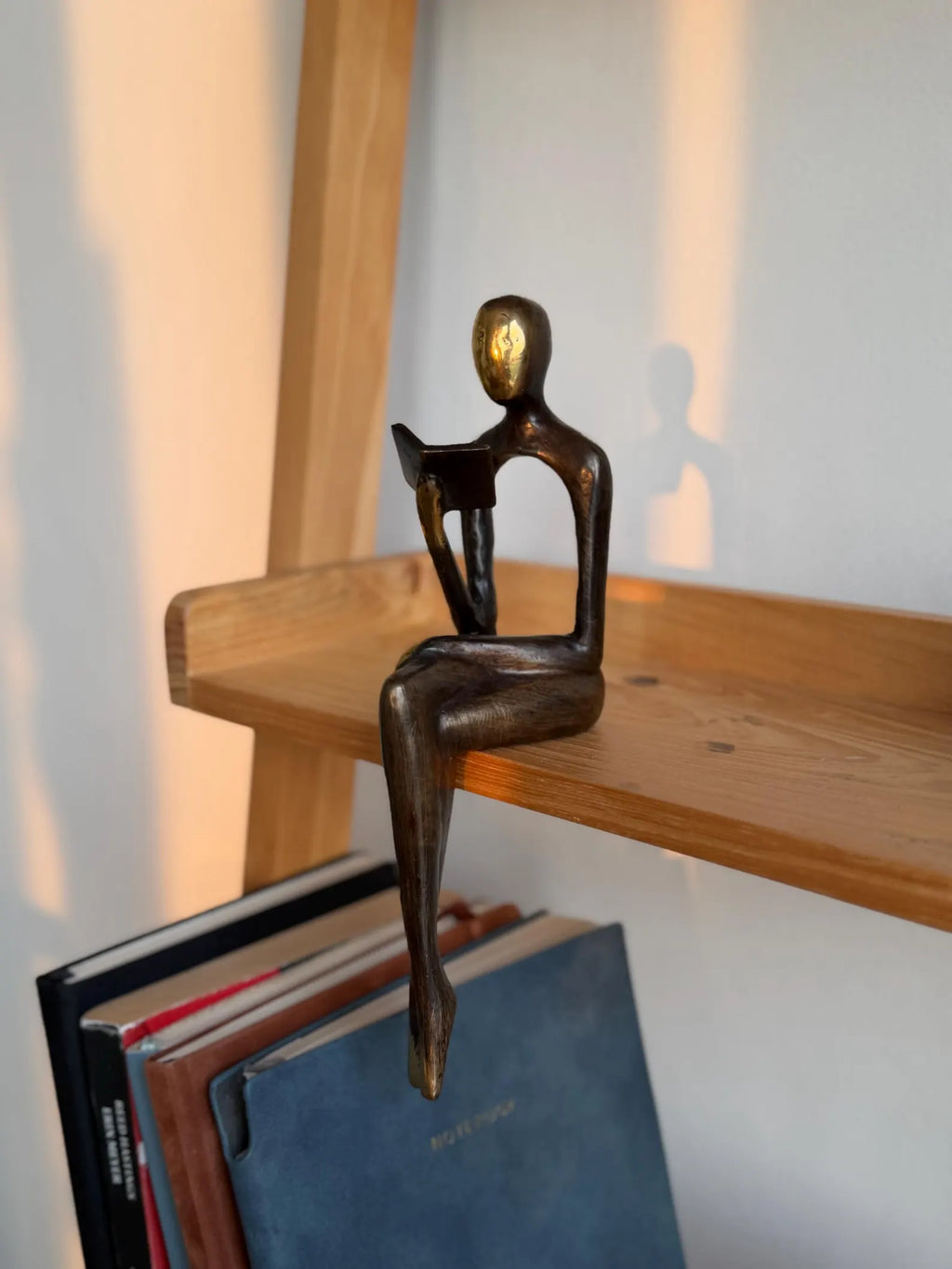Bookshelf Decor Shelf Sitter