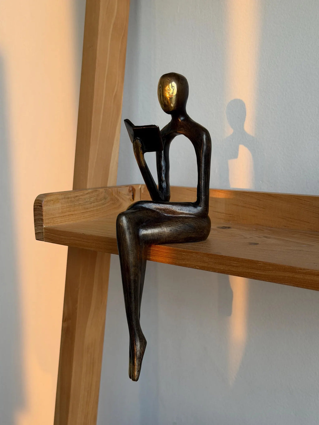 Bookshelf Decor Shelf Sitter
