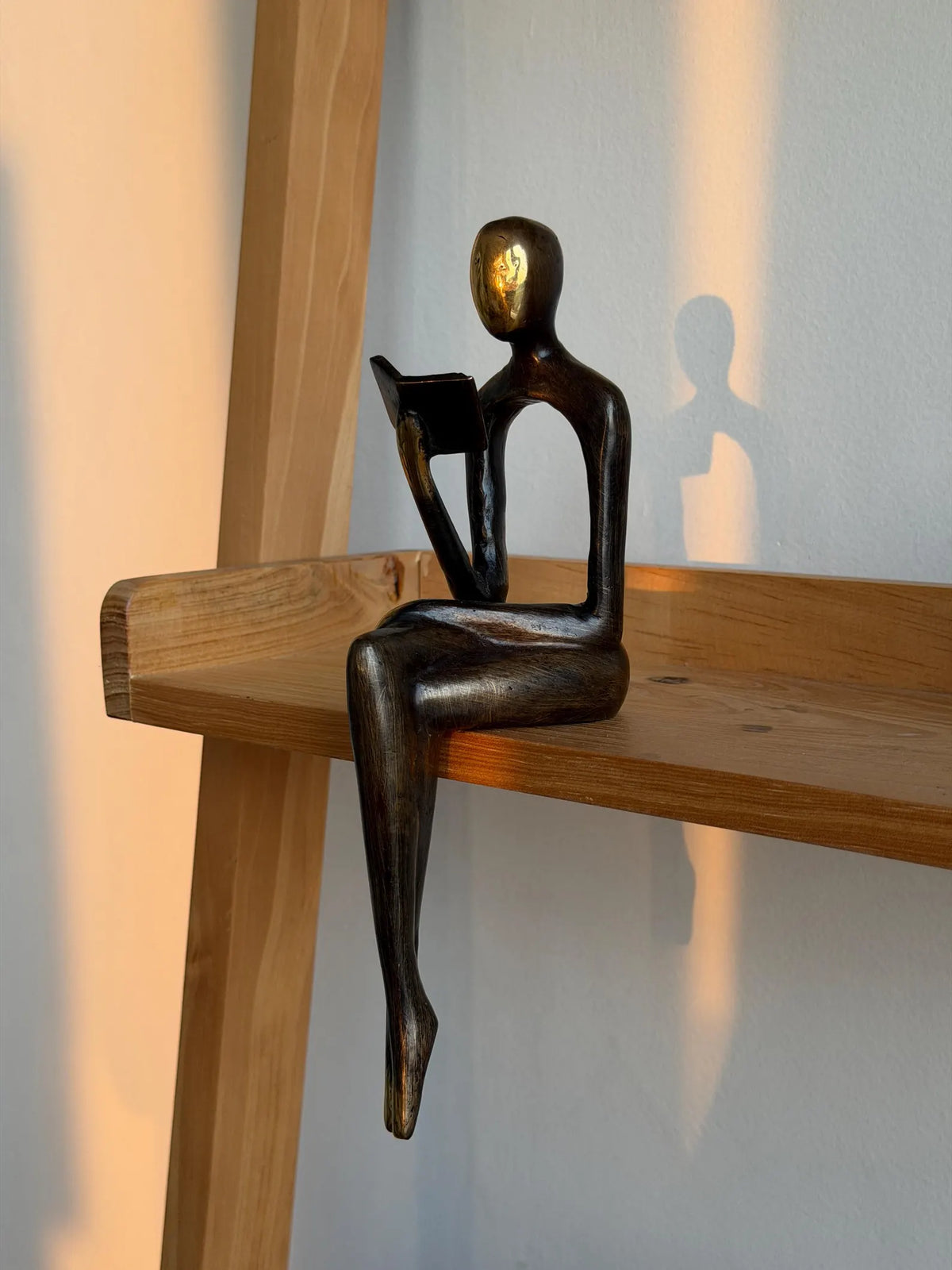 Bookshelf Decor Shelf Sitter