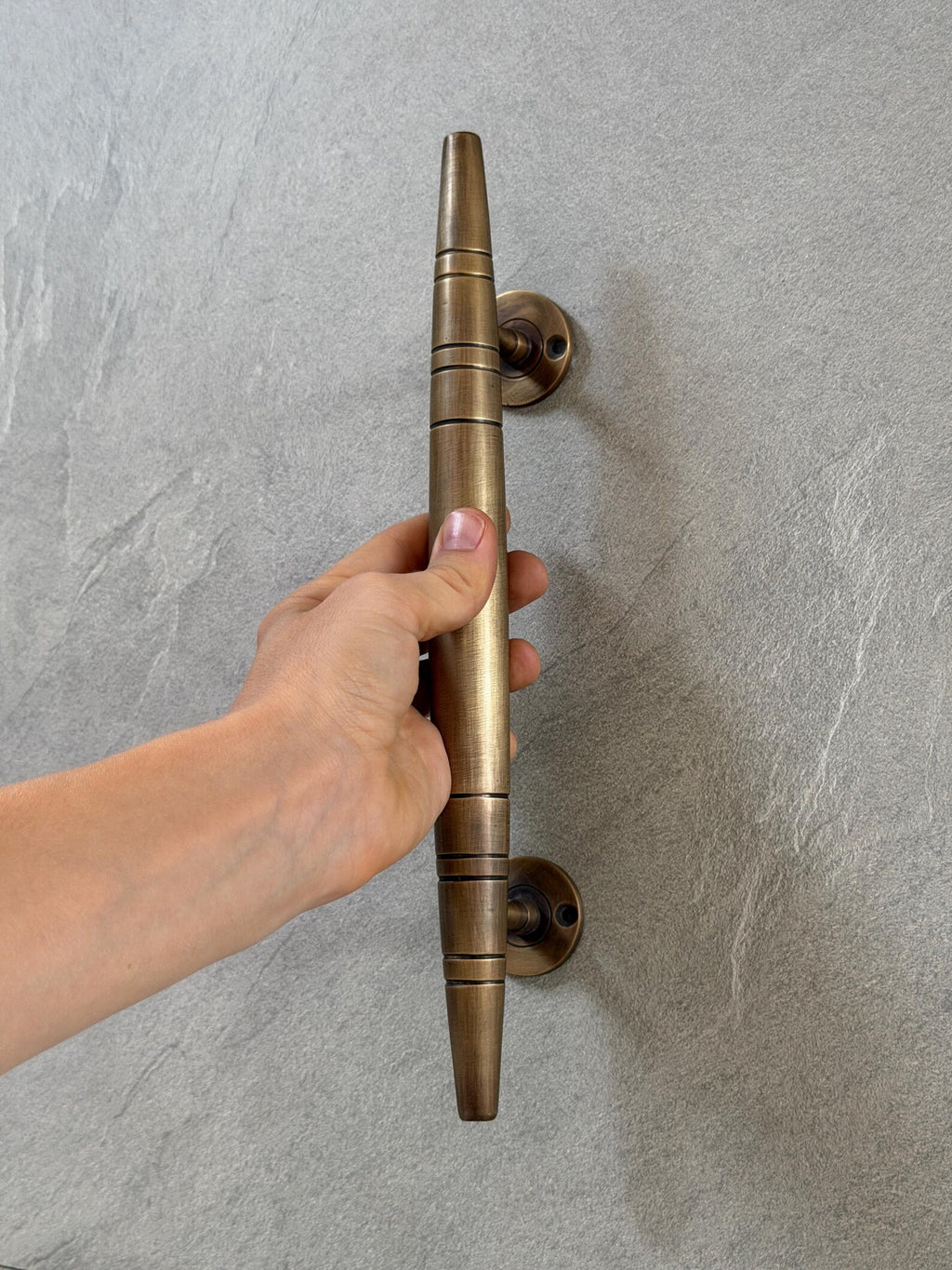 Handcrafted Brass Tapered Pull Handle "Denpasar"