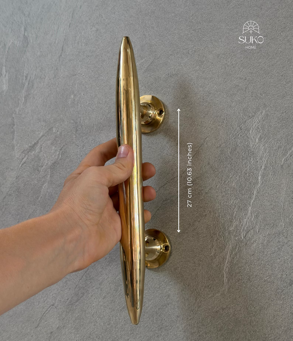 Handcrafted Brass Tapered Pull Handle "Denpasar"