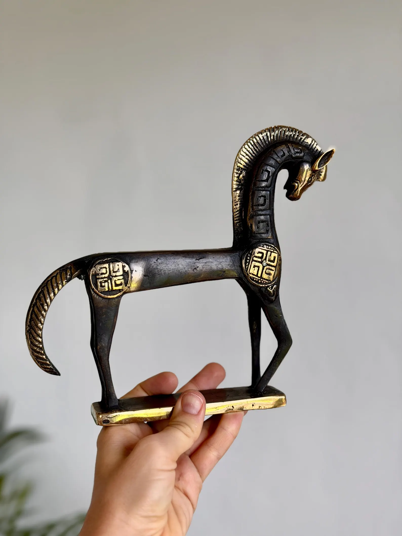 Handcrafted Brass Horse Figurine "Seminyak Nomad"