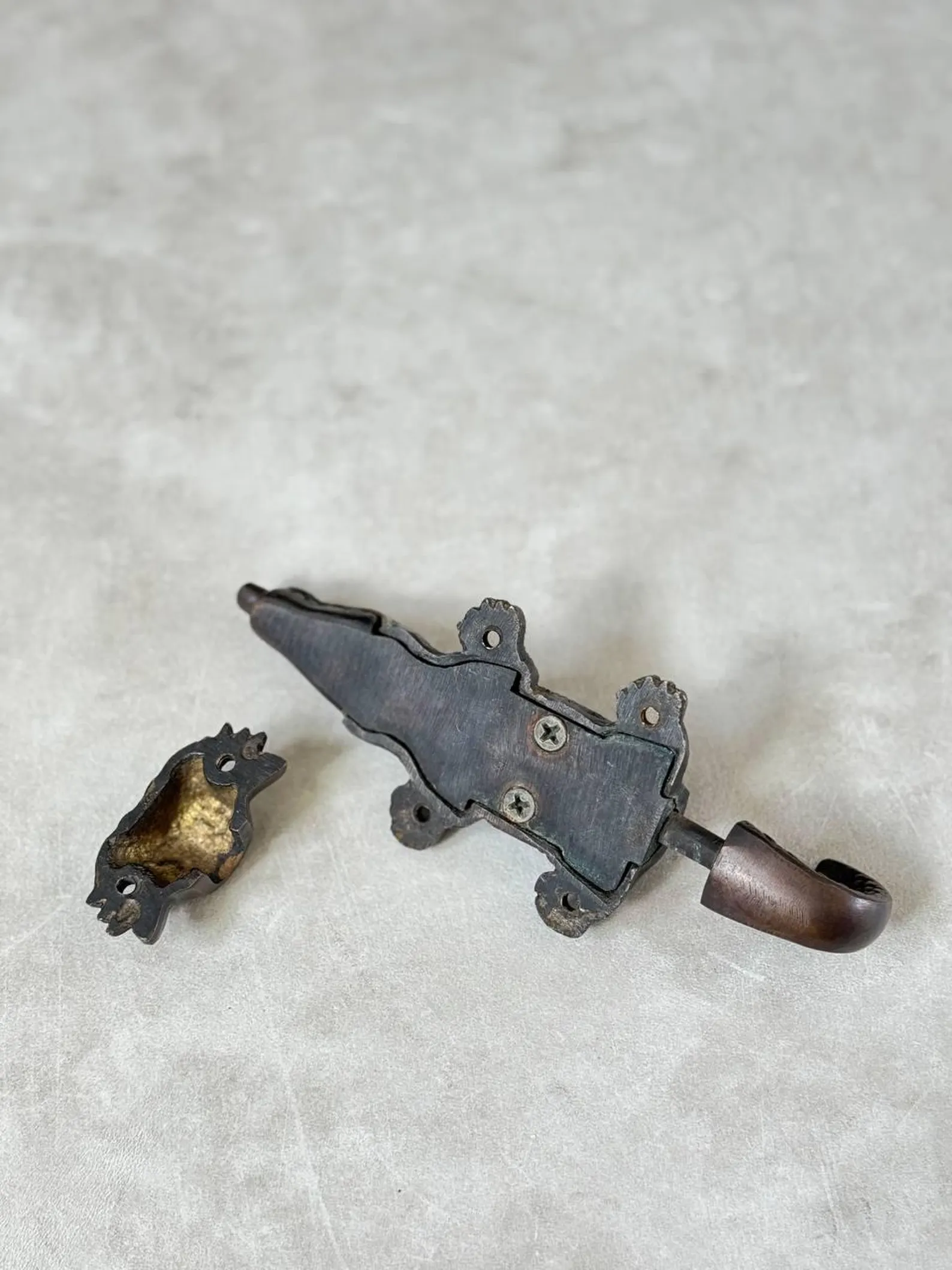 Brass Crocodile Door Handle & Latch Set