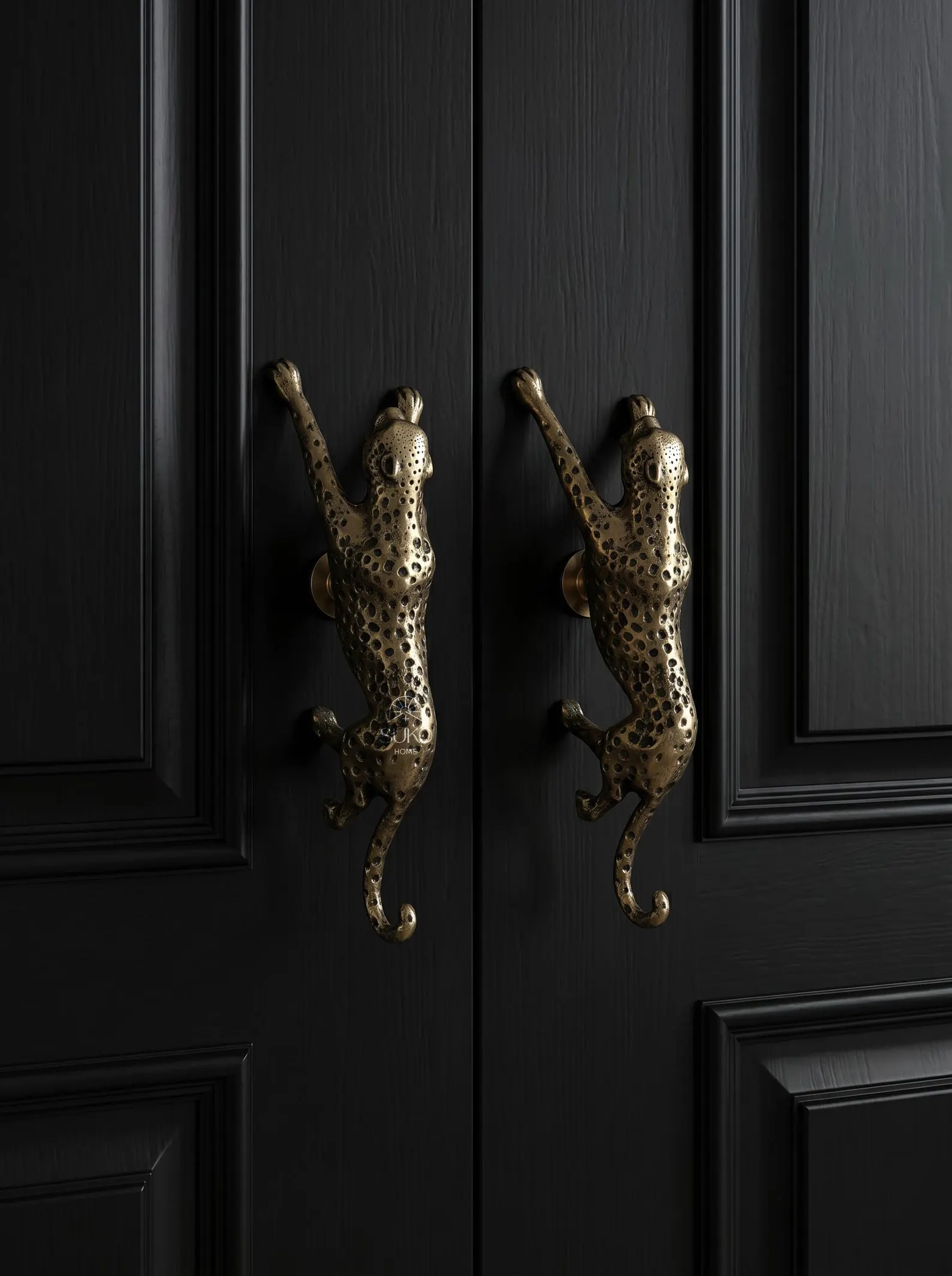 Vintage Brass Jaguar Door Handle "Safari Luxury"