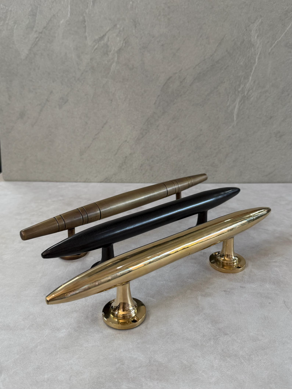 Handcrafted Brass Tapered Pull Handle "Denpasar"