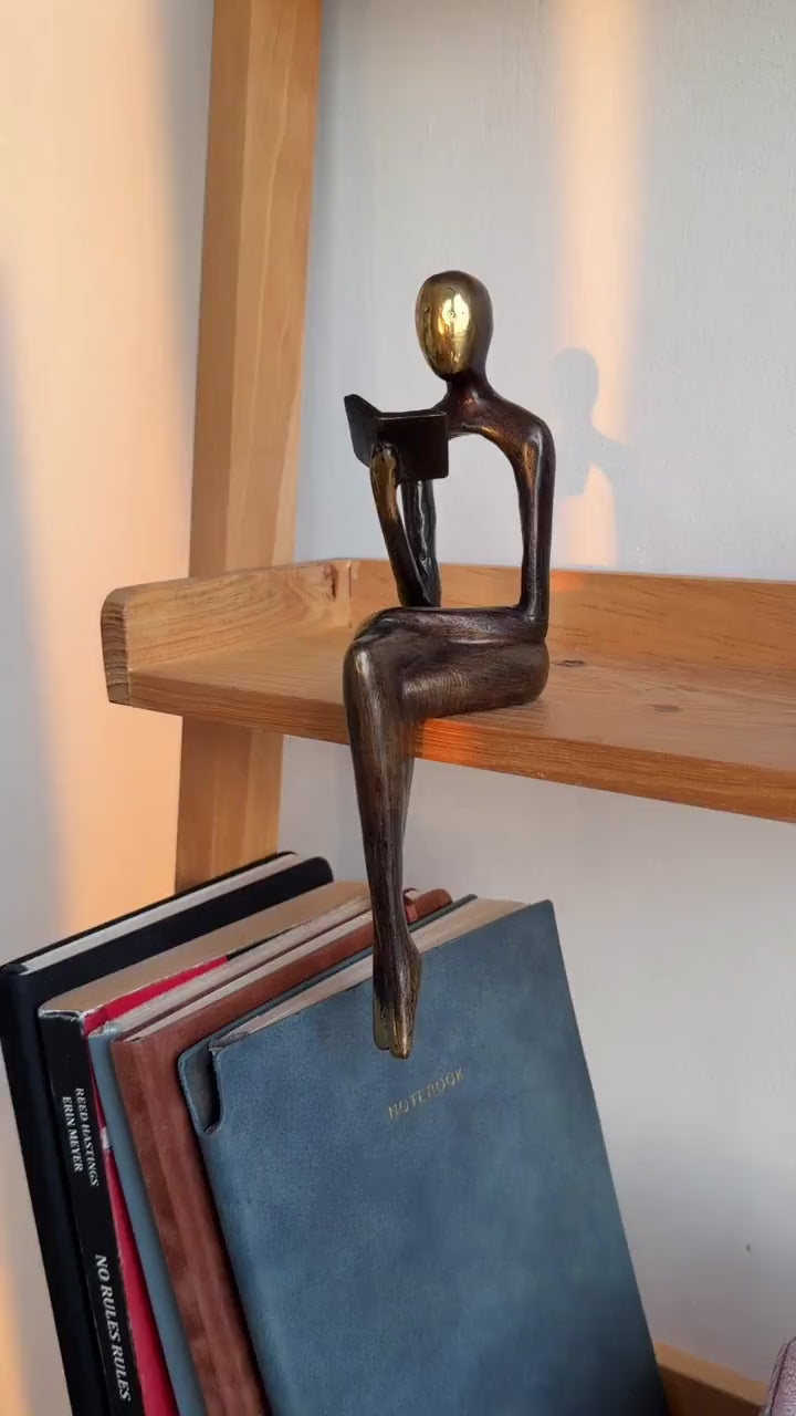 Bookshelf Decor Shelf Sitter